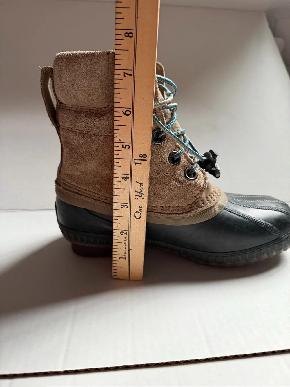 Sorel Kids Tan and Black Waterproof Lace-Top Winter Boots